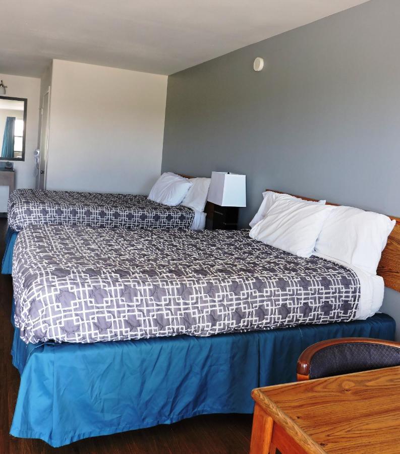 Riata Inn - Марфа Экстерьер фото