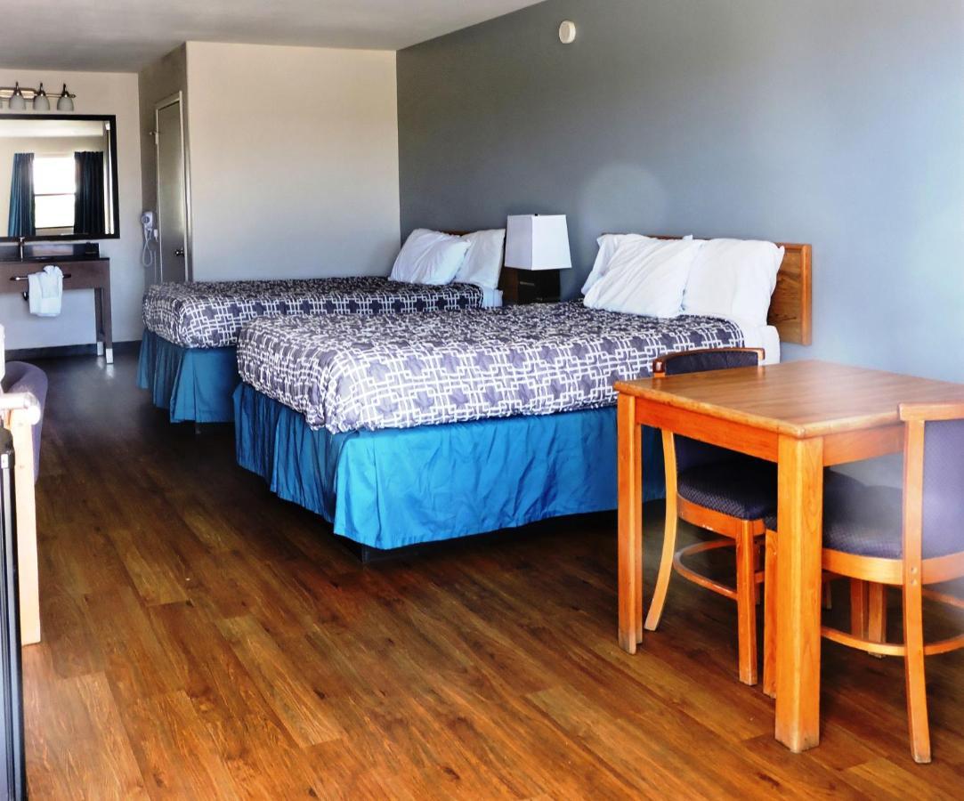Riata Inn - Марфа Экстерьер фото