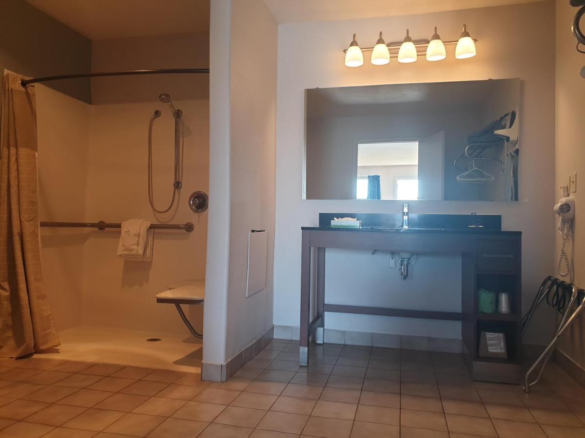 Riata Inn - Марфа Экстерьер фото